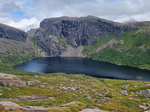 Guleskarlivatnet