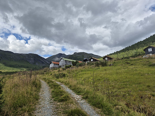 Grøndalsstølen. med utsikt mot Eidskyrkja 