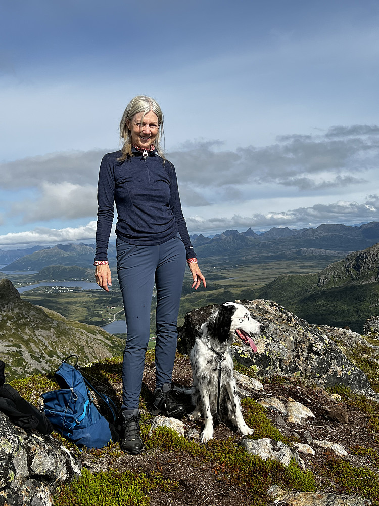 Bente Karin og Cara på toppen