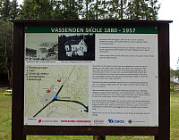 Info board at Vassenden about the school that previously was there.
