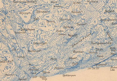 Kart frå 1943 som viser navna Skivassfjellet og Splitthorn. Merk at Steinfjellet her er brukt om den delen av massivet som vender mot Bratteli/Bakken