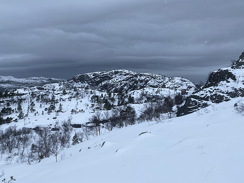 Frå same staden mot Middagsåsen der eg tenker meg opp