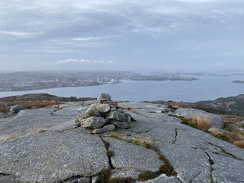 Fra Lifjellet mot "byn"