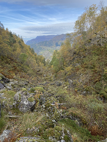 Tilbakeblikk nordover fra toppen av skardet