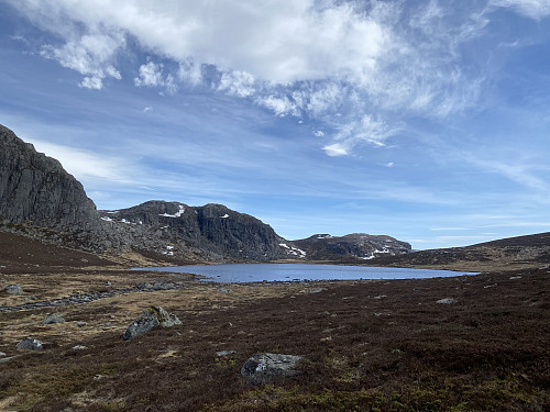 Oppe ved Målandsvatnet etter snaue timen på tur