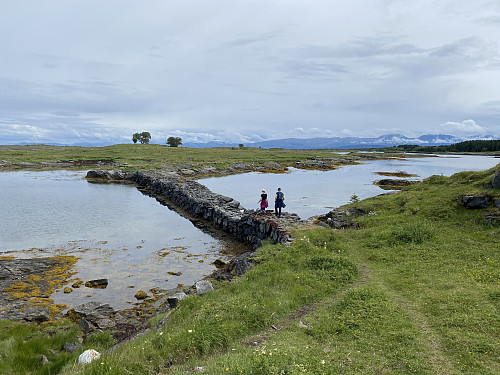 Over «brua» til Lamøya