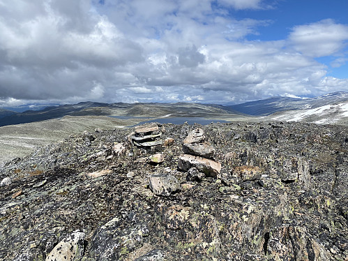 På toppen av Veslefjellhaugane