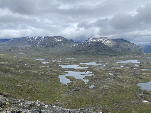 Utsikt mot Galdebergtinden og Slettmarkpiggen