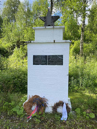 Det serbiske minnesmerket ved Fagerlimoen krigsfangeleir i Korgen