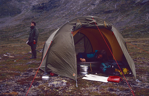 Suppe på gang i forteltet