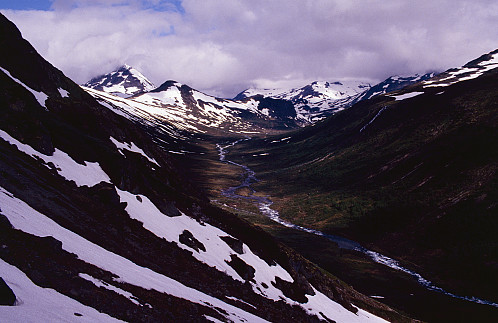 Storådalen med Skarddalsegga dominerande