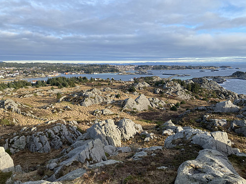 Mot Syre og Havn