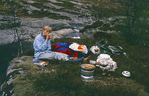 Pølser på grillen att!