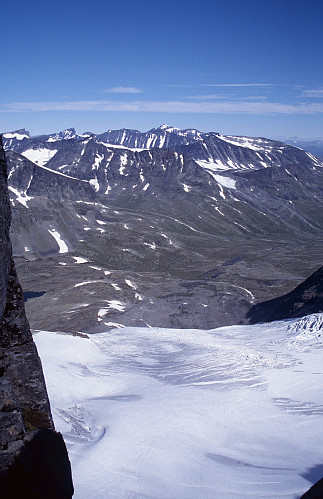 På stupkanten mot Visbreen og Visdalen