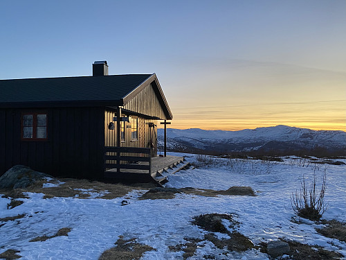 Flott, men vindfull kveld på Berdalsbu!