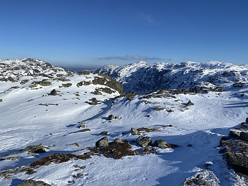 Utsikt mot Nauteberdalen og Urdenosi