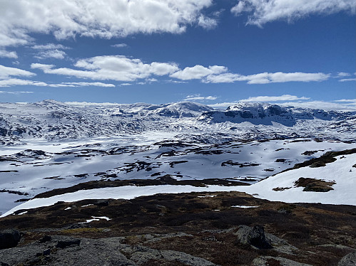 Fra Kreklingdyreggi mot kjempene i sør, Kjelatind, Vassdalseggen og Kistenuten