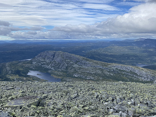 Fra om lag samme sted mot Bonsnos