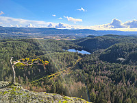 Overntjern og Øvre eiker