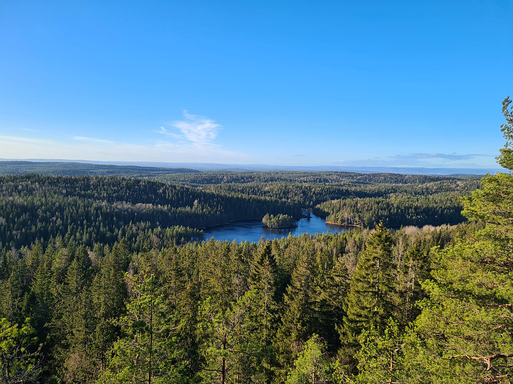 Utsikt vestover fra Tonekollen