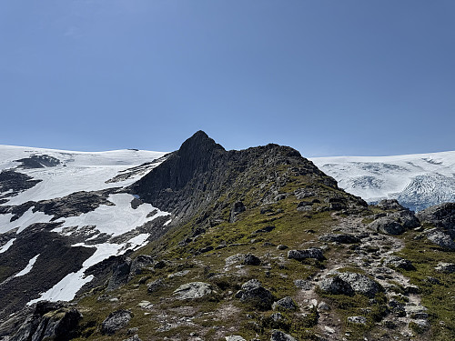 Onto the 'cat's neck'.