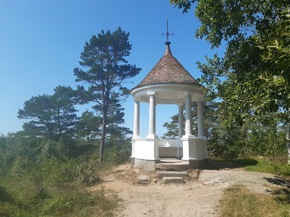 med lysthus