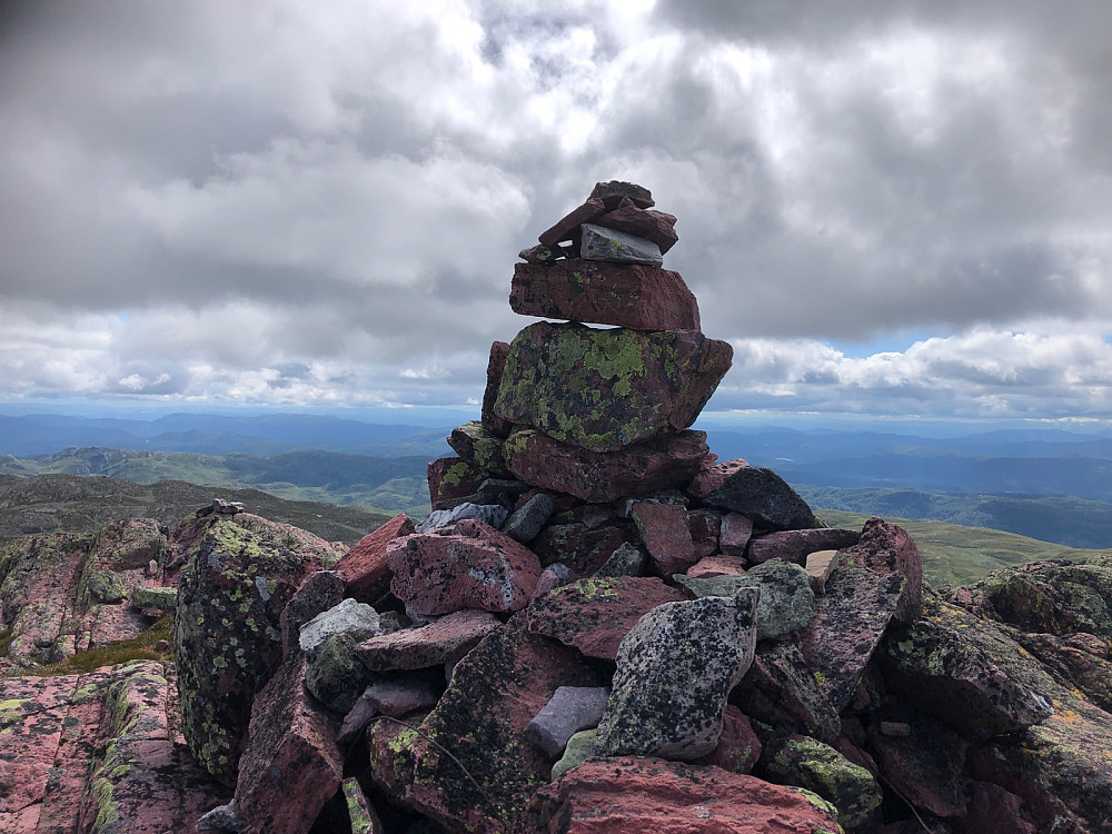 Toppvarden på Brattefjell.