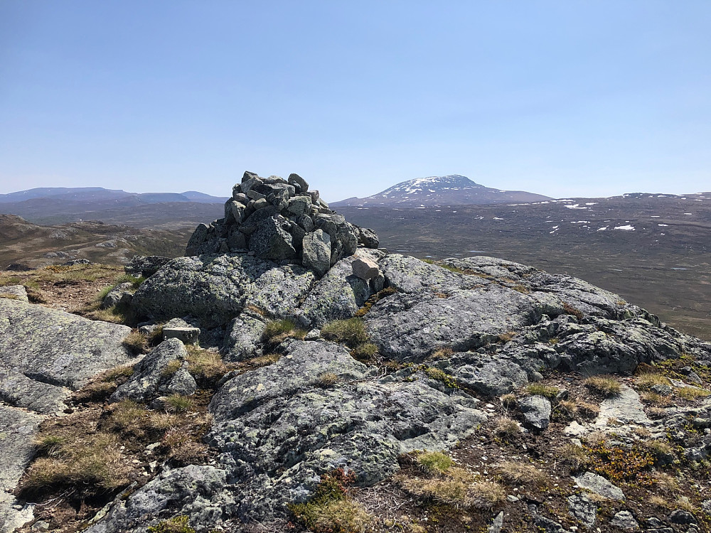 Varden på toppen av Keisaren med Skaget (1685) i bakgrunnen