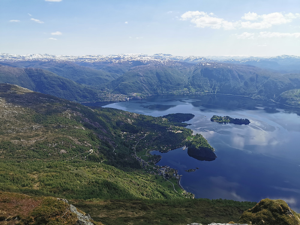 Mot Bruvik og Vaksdal 