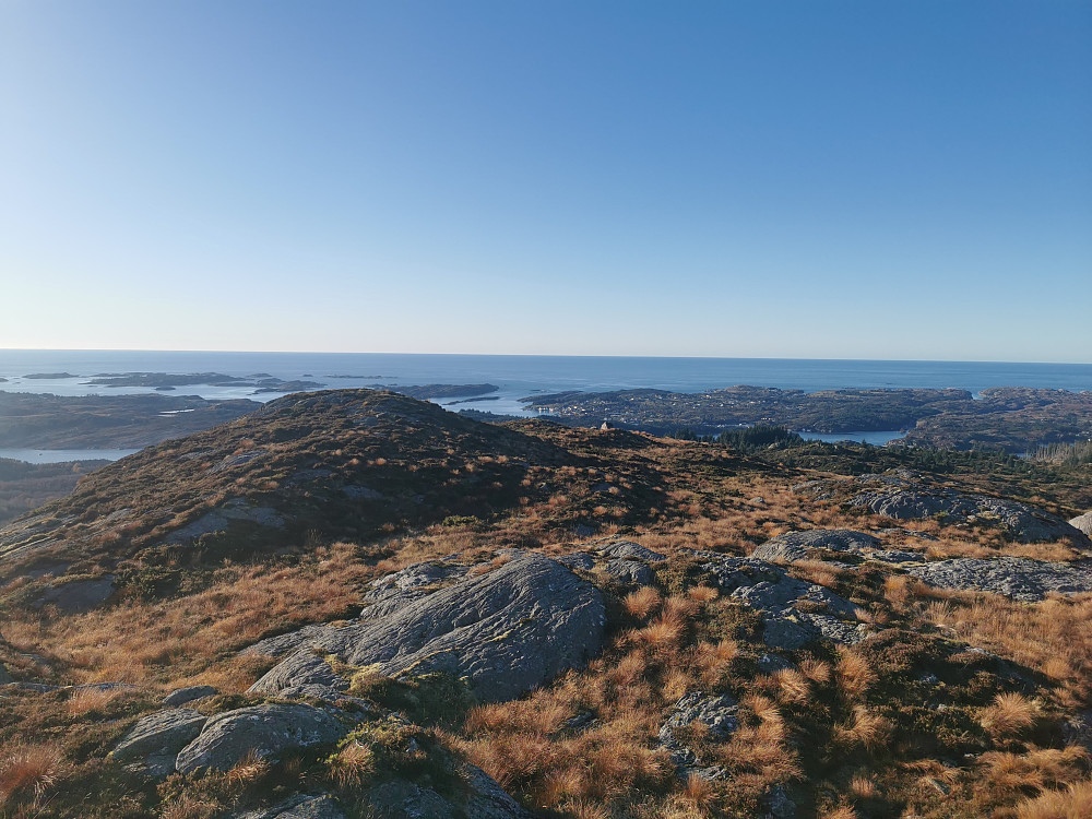 Vest utsikt, med bl.a Nordsjøen og Glesvær