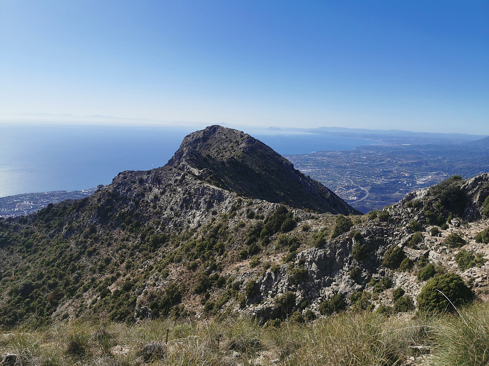 Flott rygg i retning La Concha, Cerro Del Lastonar er passert i østflanken