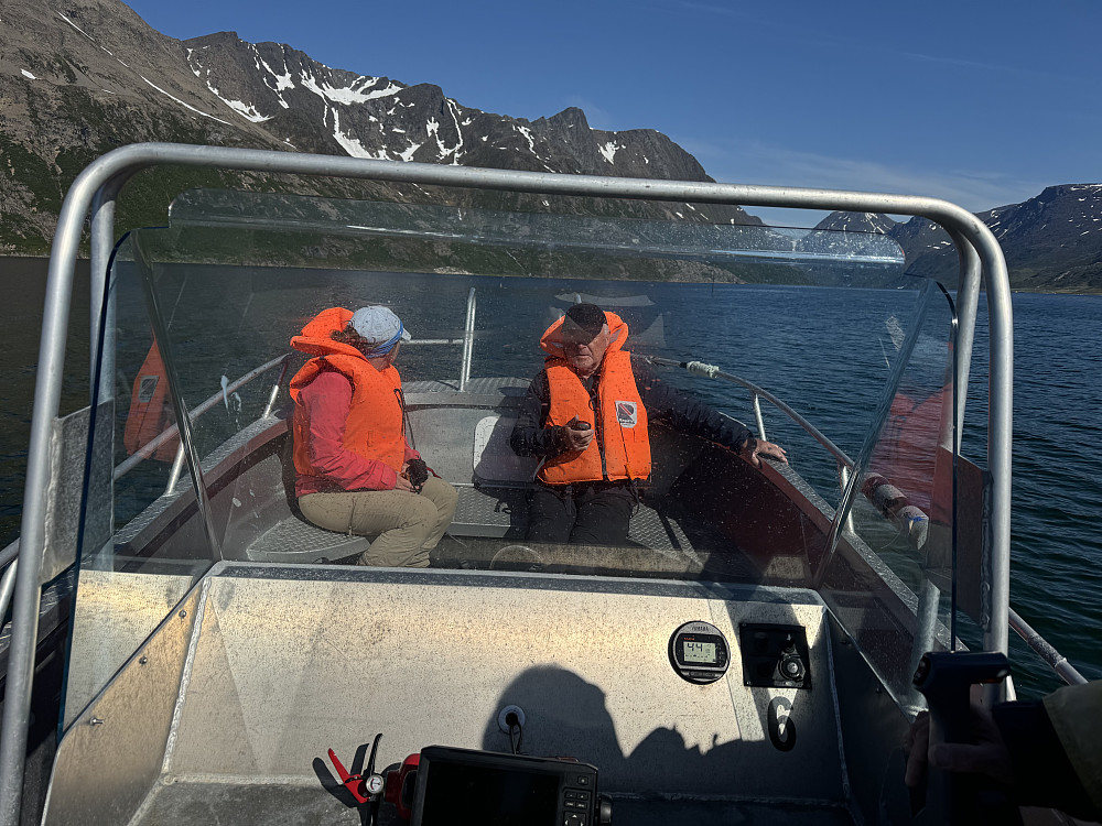På vei inn Kufjorden