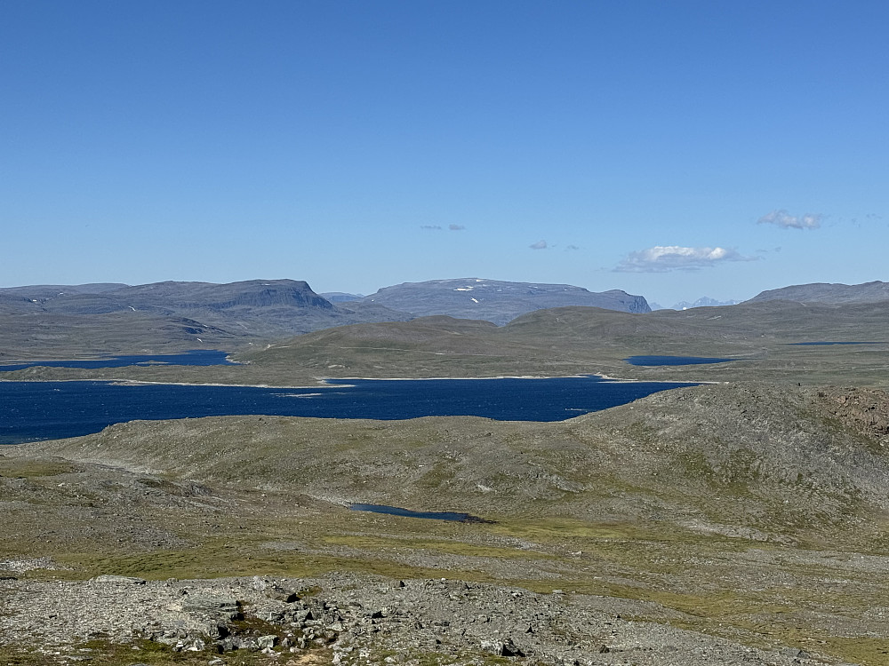 Gårsdagens mål Isfjellet sentrum/høyre