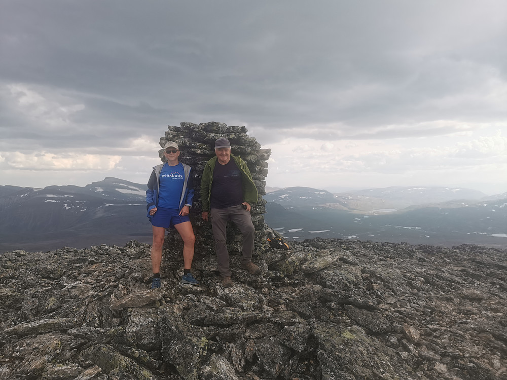 To vestlendinger på toppen av Trøndelag