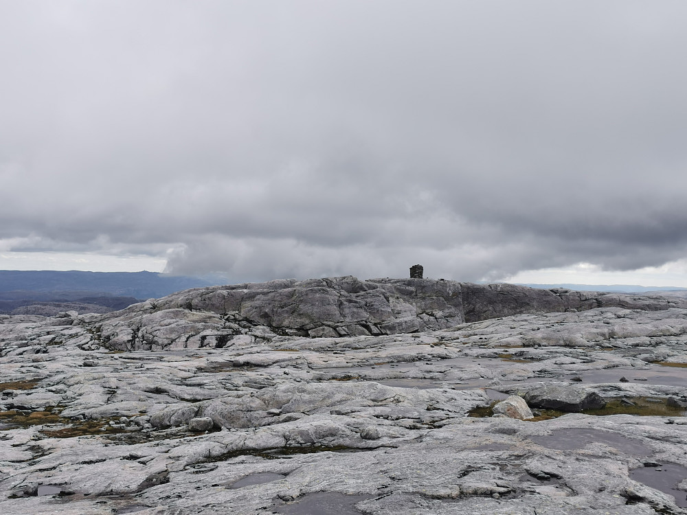 Varden sett fra en av to aktuelle toppunkter