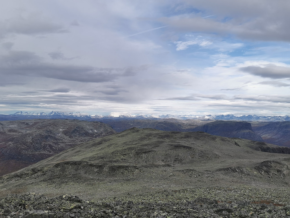 Vinteren er i ferd med å feste grepet i Jotunheimen