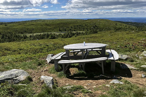 Mostfjellet med utsikt til Sollifjellet