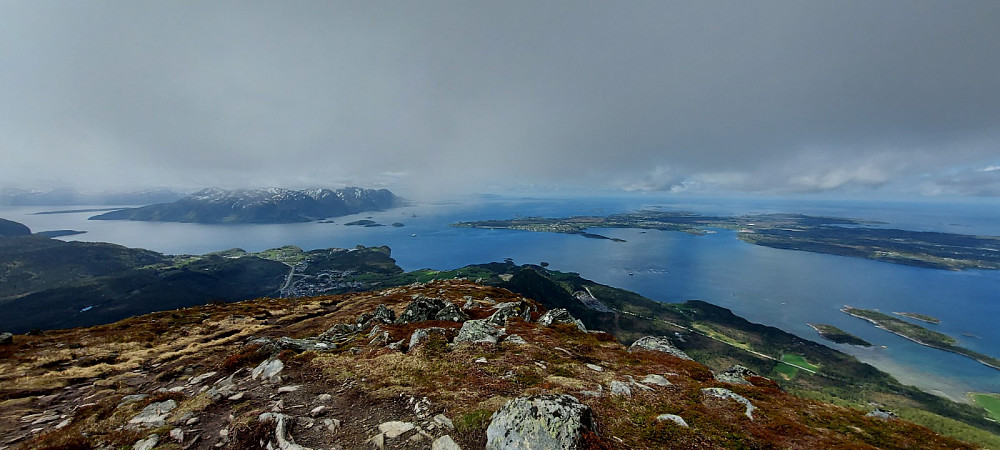 Øtrøya og Gossen/Aukra