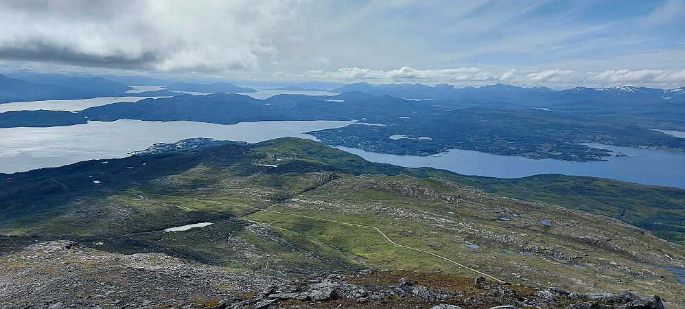 Finnsnes og Silsand på Senja