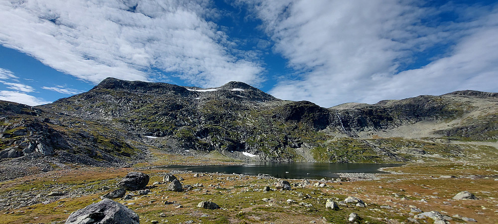 Mugnetind og Mugnebottjern