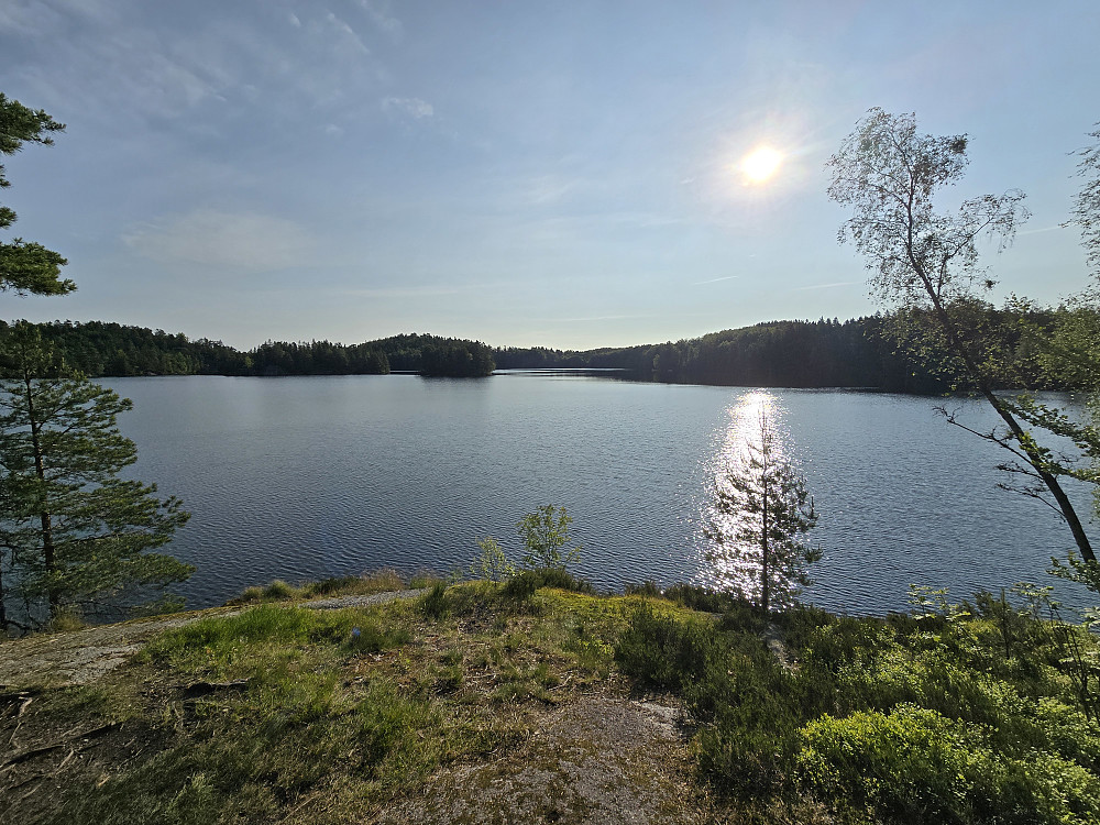 Idyllisk ved Ulfsbakktjern