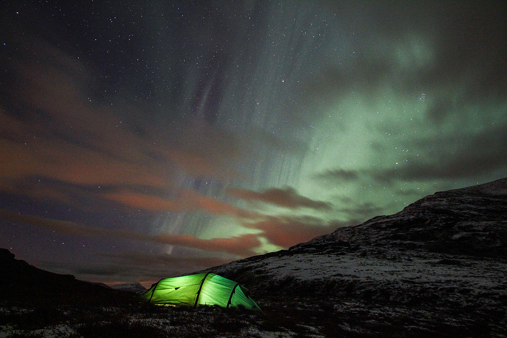 Nordlys over teltet