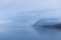 Frå parkeringa på Voldneset, østover mot Velsvik