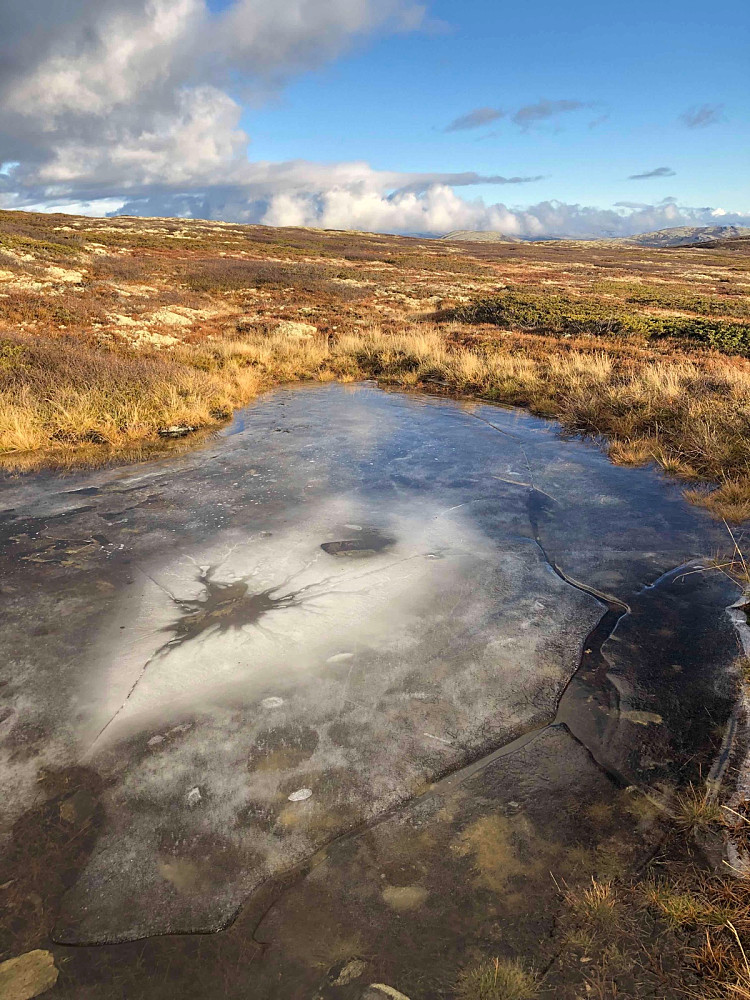 Vinteren er i ferd med å sette seg på fjellvanna