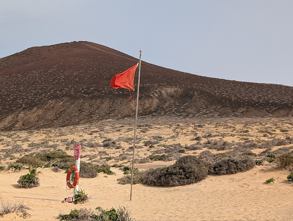 Red flag - dangerous beach