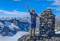 AnneW_20250815_689f59249580a.jpg