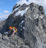 AnneW_20250815_689f59e416a41.jpg