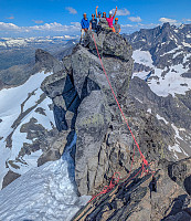 AnneW_20250815_689f5a07935e7.jpg