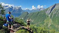 Affen_20250708_686d6bd279c23.jpg