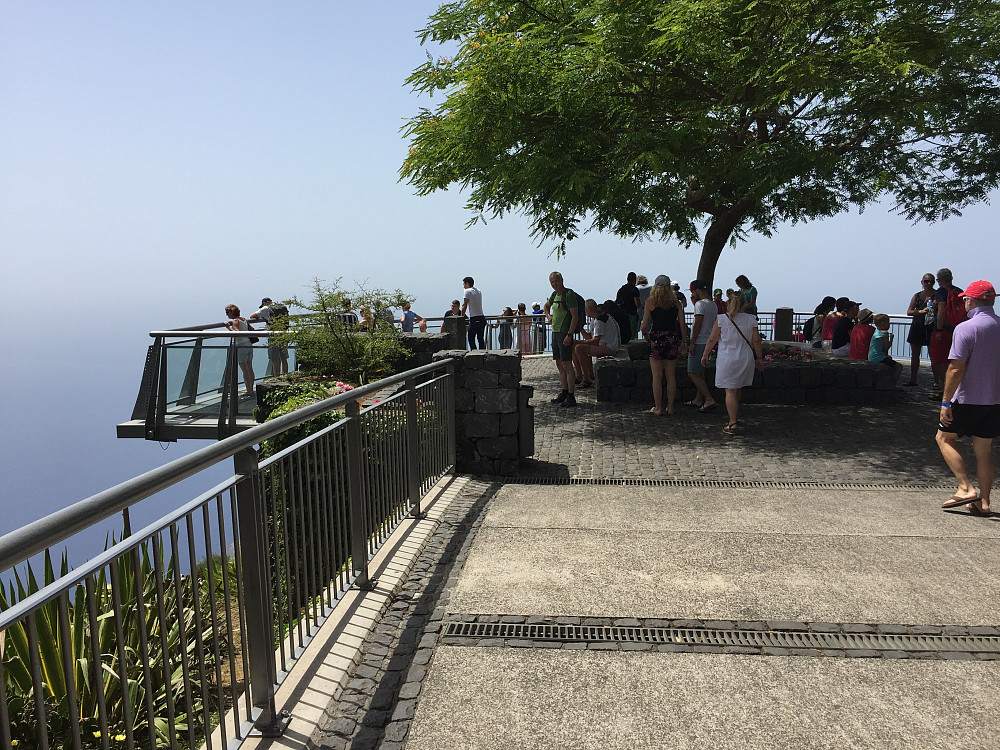 Utsiktpunktet på Cabo Girão er et populært turmål.